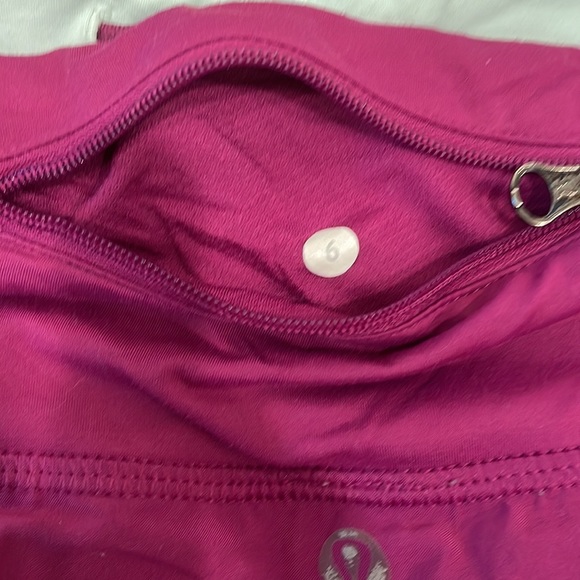 Lululemon shorts - Picture 3 of 3